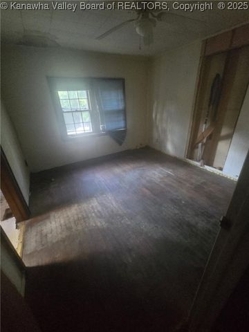 630 Melody Lane, Charleston, WV 25313