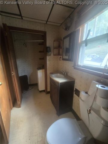 630 Melody Lane, Charleston, WV 25313