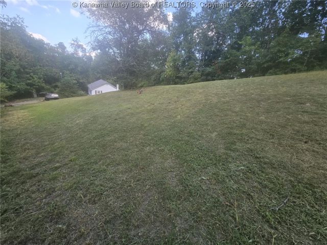 630 Melody Lane, Charleston, WV 25313