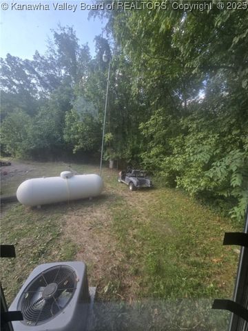 630 Melody Lane, Charleston, WV 25313