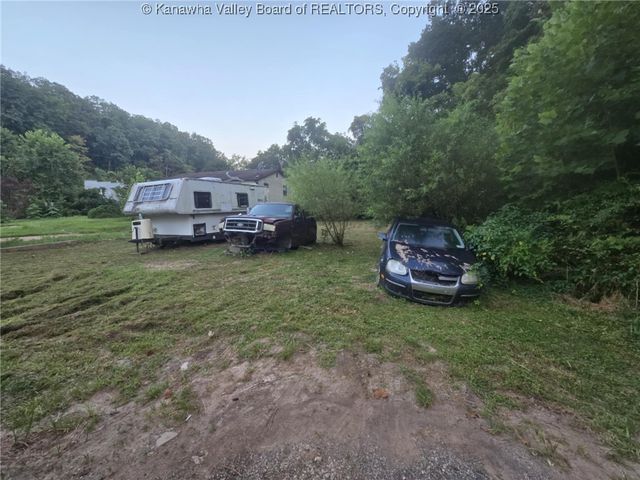 630 Melody Lane, Charleston, WV 25313