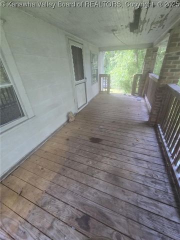 630 Melody Lane, Charleston, WV 25313