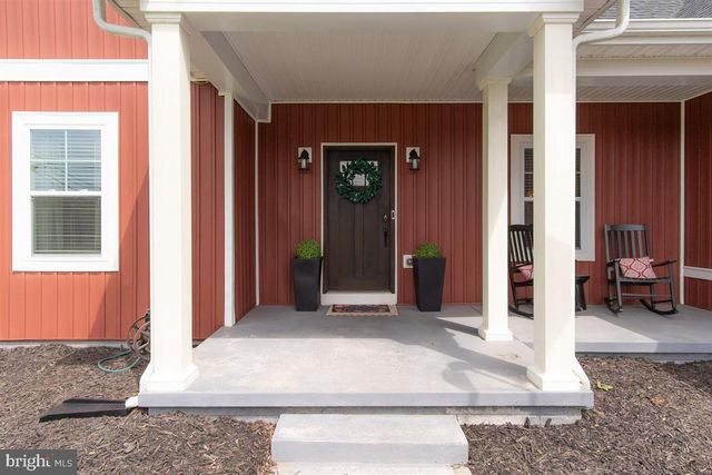 2390 SHIRLEY RD, Charles Town, WV 25414