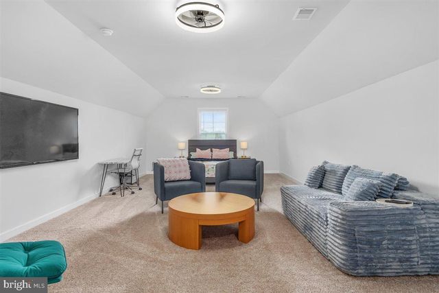 2390 SHIRLEY RD, Charles Town, WV 25414