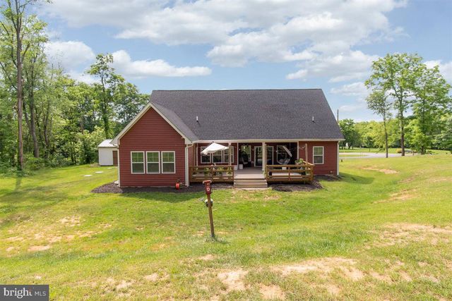 2390 SHIRLEY RD, Charles Town, WV 25414