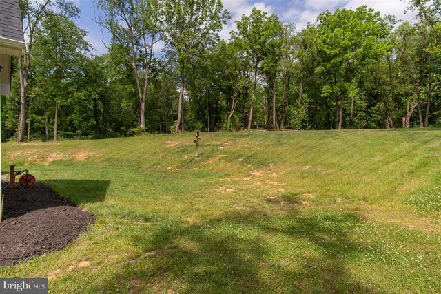 2390 SHIRLEY RD, Charles Town, WV 25414