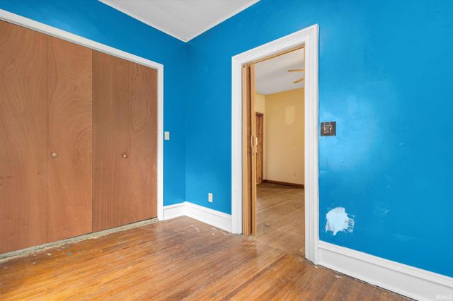 201 W Chestnut Street, New Carlisle, IN 46552