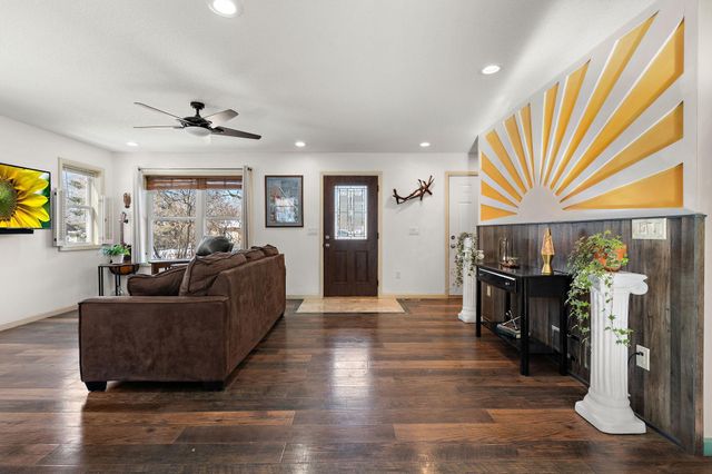 530 E 6th Street, New Richmond, WI 54017