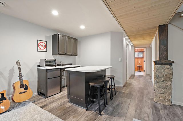 530 E 6th Street, New Richmond, WI 54017