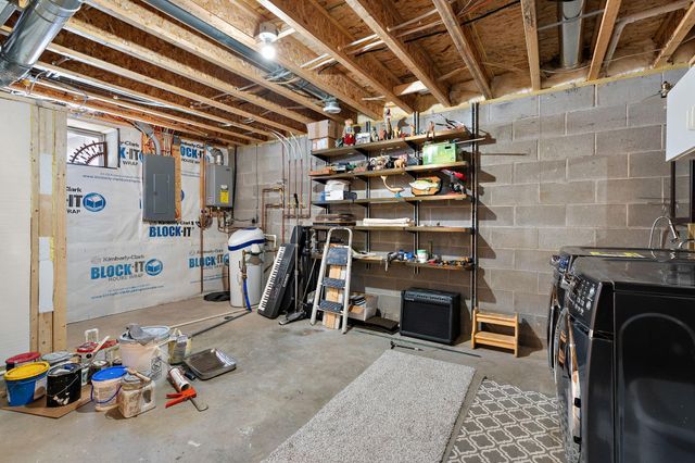 530 E 6th Street, New Richmond, WI 54017