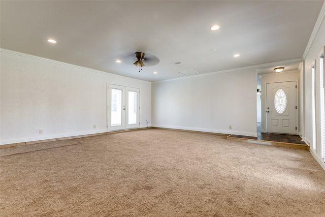 2876 Joanna Drive, Farmers Branch, TX 75234