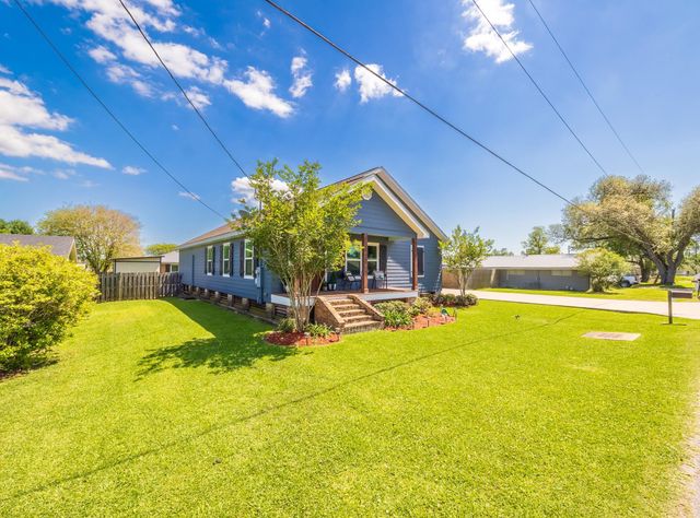 255 West 24th Street, Larose, LA 70373