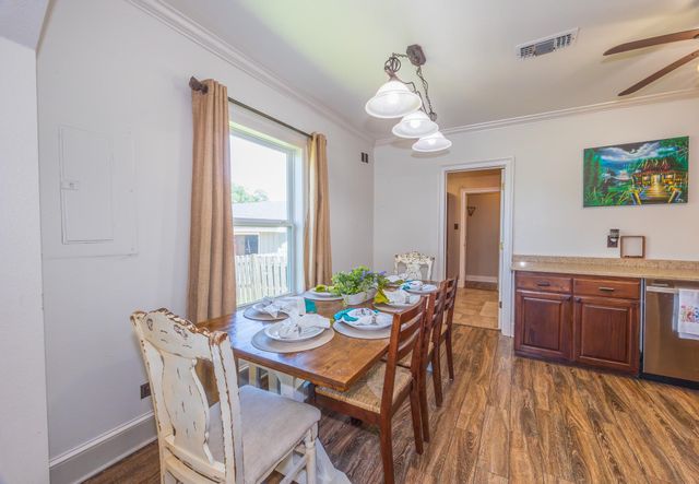 255 West 24th Street, Larose, LA 70373