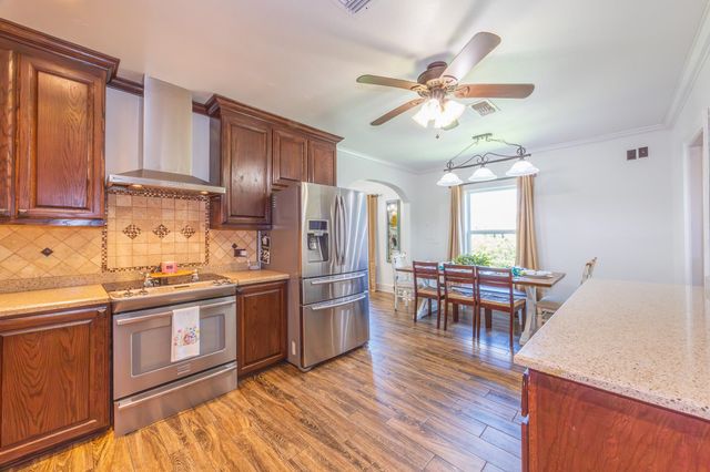 255 West 24th Street, Larose, LA 70373