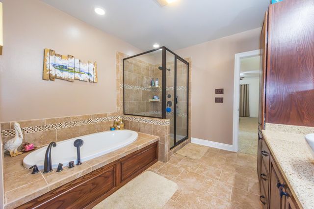 255 West 24th Street, Larose, LA 70373