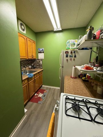 827 Longfellow Avenue, Bronx, NY 10474