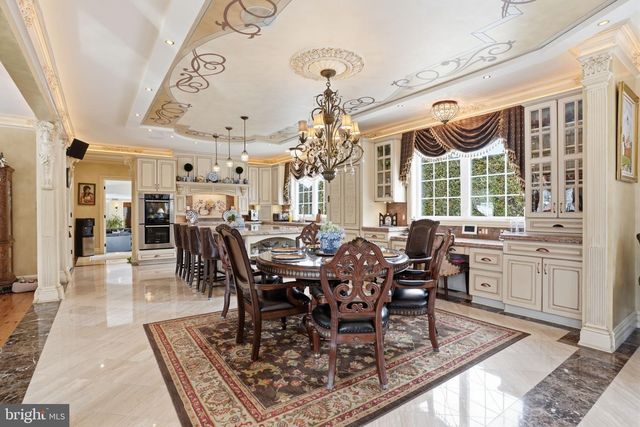 1066 WASHINGTON CROSSING RD, Newtown, PA 18940