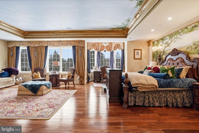 1066 WASHINGTON CROSSING RD, Newtown, PA 18940