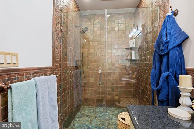 1066 WASHINGTON CROSSING RD, Newtown, PA 18940