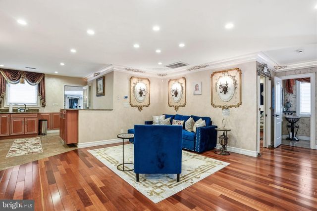 1066 WASHINGTON CROSSING RD, Newtown, PA 18940