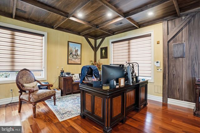 1066 WASHINGTON CROSSING RD, Newtown, PA 18940