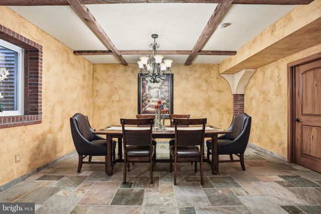 1066 WASHINGTON CROSSING RD, Newtown, PA 18940