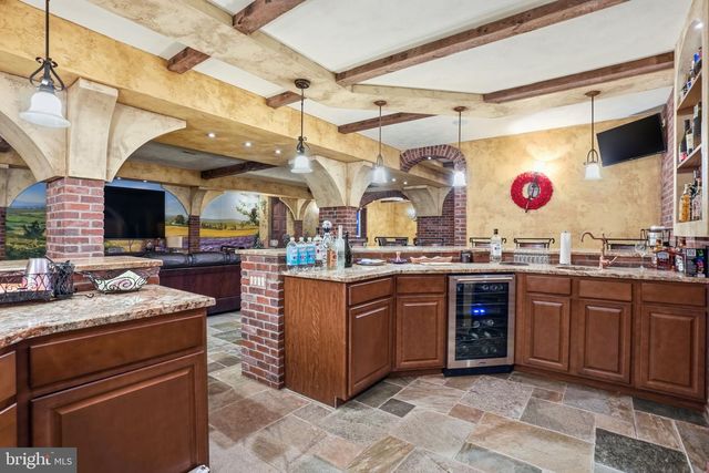 1066 WASHINGTON CROSSING RD, Newtown, PA 18940