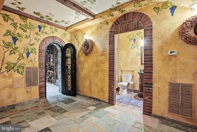 1066 WASHINGTON CROSSING RD, Newtown, PA 18940