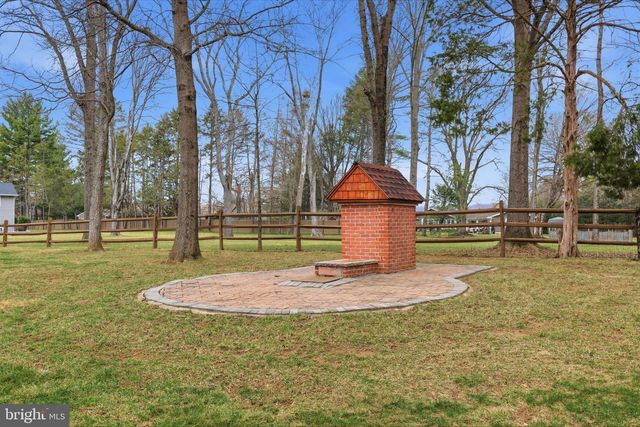 1066 WASHINGTON CROSSING RD, Newtown, PA 18940