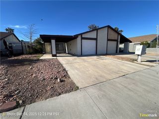 4749 Woodlake Avenue, Las Vegas, NV 89147