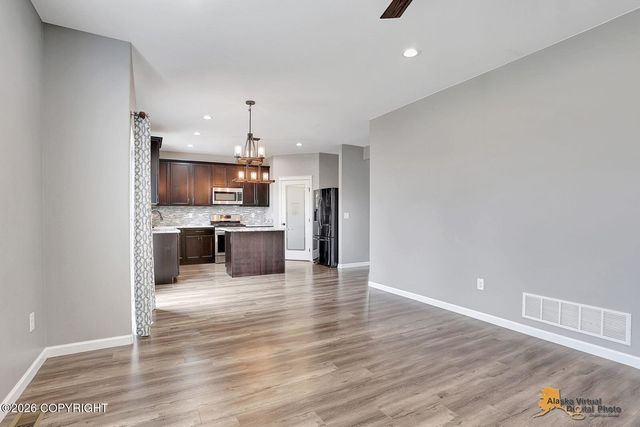 4941 E Rooster Circle, Wasilla, AK 99654