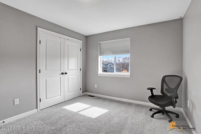 4941 E Rooster Circle, Wasilla, AK 99654