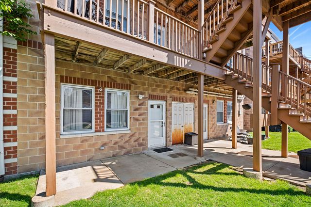 2204 N Natchez Avenue 1N, Chicago, IL 60707