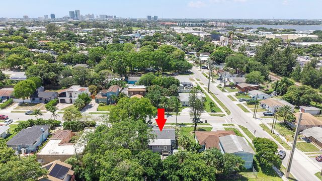 961 32nd Street, West Palm Beach, FL 33407
