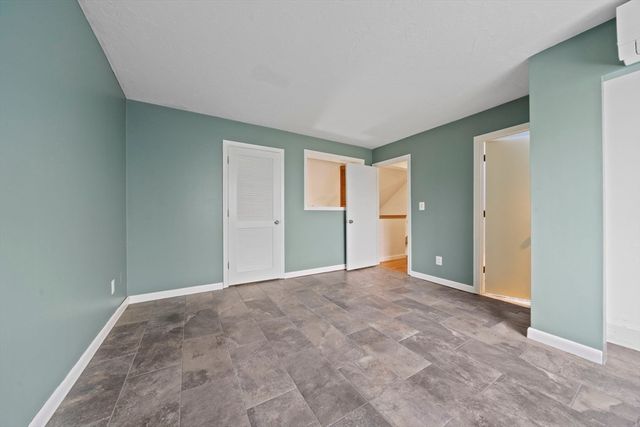 171 Tall Oaks Dr F, Weymouth, MA 02190