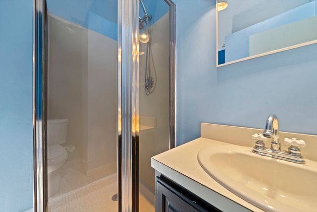 171 Tall Oaks Dr F, Weymouth, MA 02190