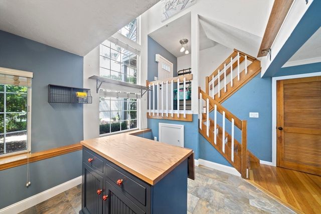 171 Tall Oaks Dr F, Weymouth, MA 02190