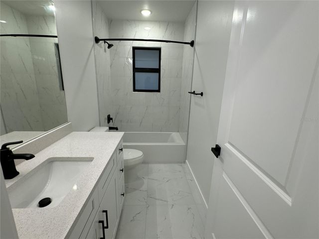 1775 GLENWAY COURT, Fort Myers, FL 33916