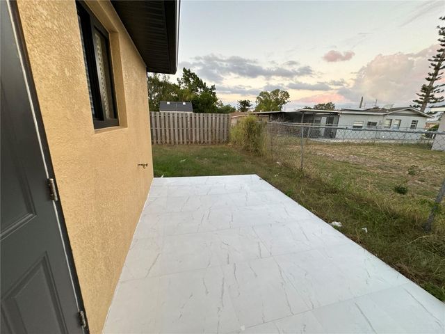 1775 GLENWAY COURT, Fort Myers, FL 33916