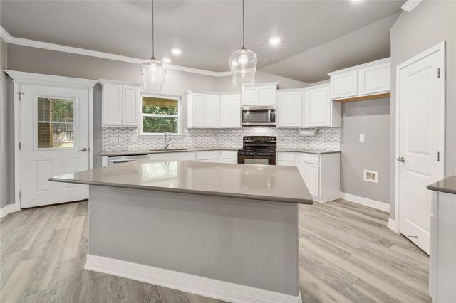 205 Slippery Elm DR, Nolanville, TX 76559