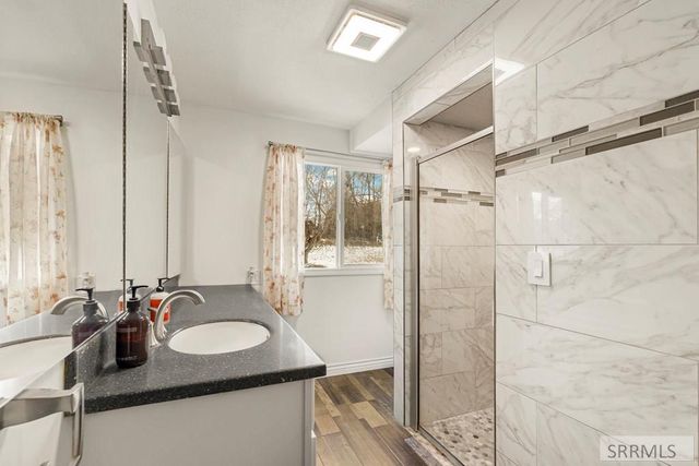 2879 E 1000 N, Sugar City, ID 83448