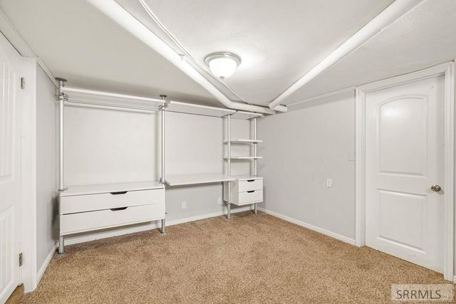 2879 E 1000 N, Sugar City, ID 83448