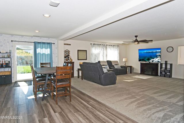 8937 Quail Falls Drive, Reno, NV 89506