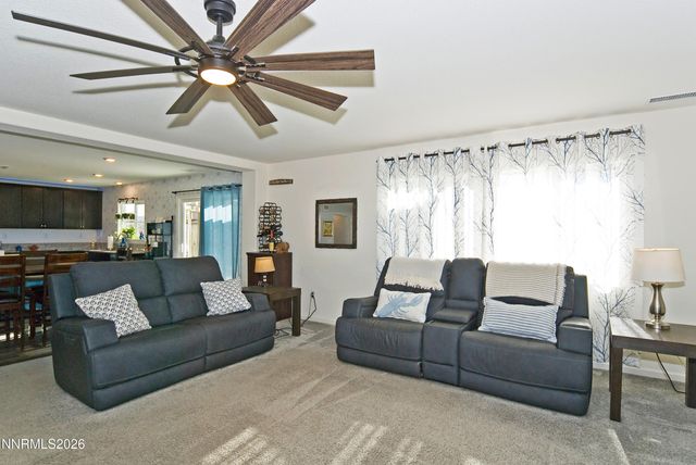 8937 Quail Falls Drive, Reno, NV 89506
