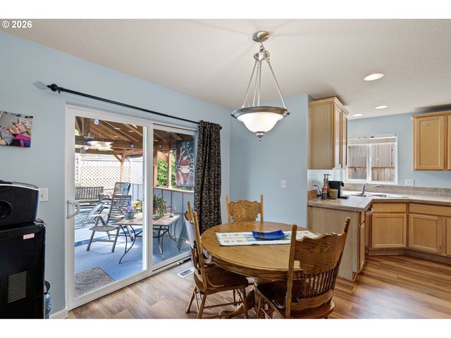 265 CASTING St, Albany, OR 97322
