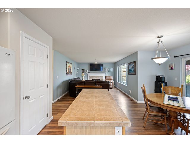 265 CASTING St, Albany, OR 97322