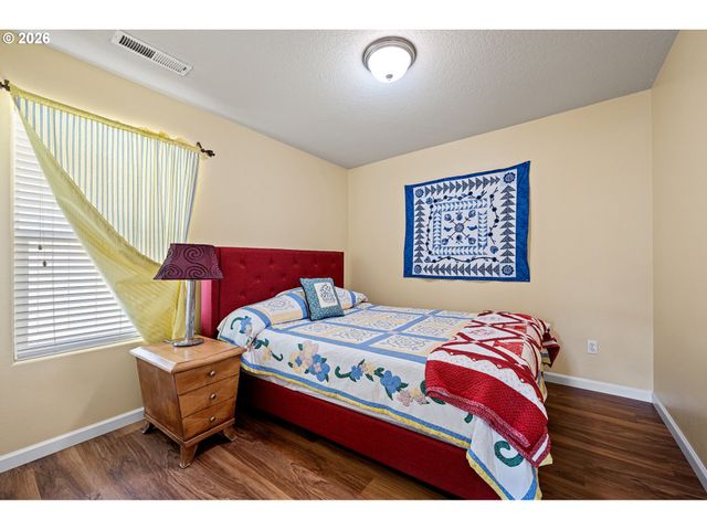 265 CASTING St, Albany, OR 97322