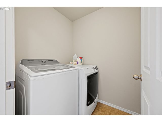 265 CASTING St, Albany, OR 97322