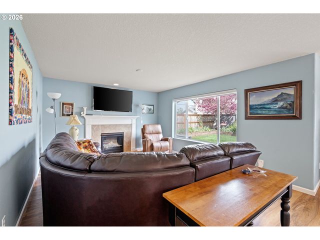 265 CASTING St, Albany, OR 97322