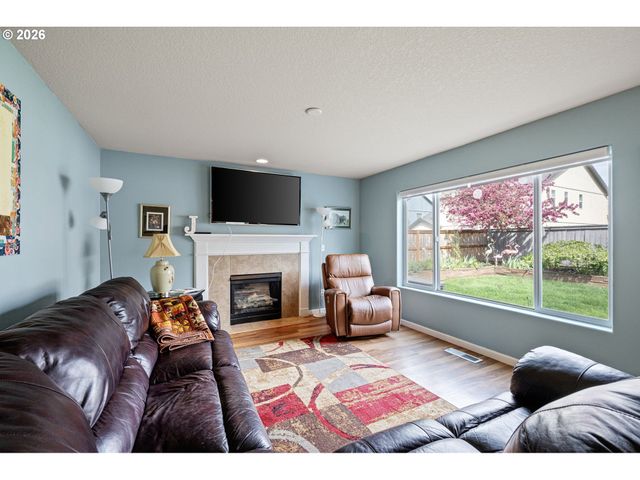 265 CASTING St, Albany, OR 97322